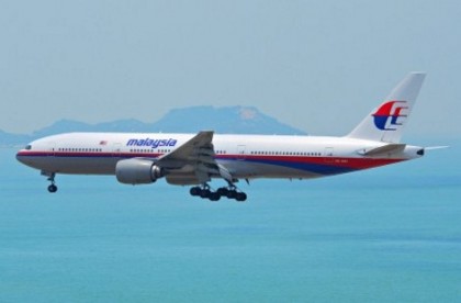 E OFICIAL: Avionul Malaysia Airlines dispărut s-a PRĂBUŞIT în sudul Oceanului Indian