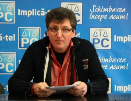 Leontin Aslău: „Gheorghe Falcă vrea să scape de ștrand trimițându-l în subordinea unei societăți neabilitate”