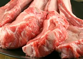 Rusia suspendă importurile pe bază de carne din Polonia și Lituania