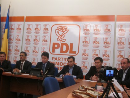 PDL Arad se pregăteşte de FUZIUNEA cu PNL