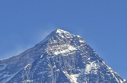 Descoperire ŞOCANTĂ, pe Everest! Alpiniştii sunt în MARE PERICOL!