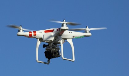 Deputații au ADOPTAT proiectul de lege care permite OPERAREA DRONELOR în spațiul aerian național