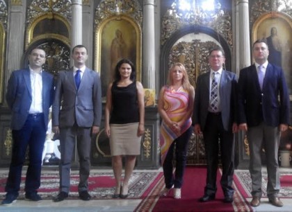 Au fost selectaţi tinerii români din Ungaria care vor studia, cu burse sau fără taxe, în România