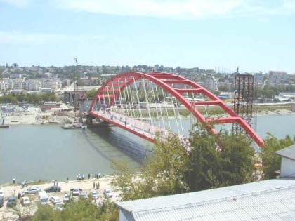 Taxa la podul Cernavodă, SUSPENDATĂ permanent de vineri până luni!