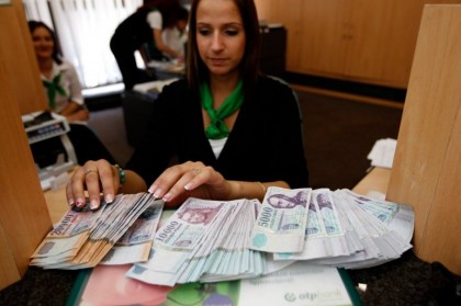 Băncile din Ungaria, OBLIGATE să-și despăgubească clienţii