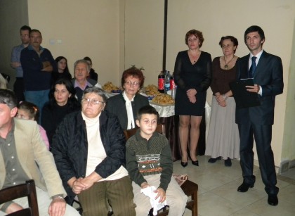 Lansare de carte şi vernisaj al unei expoziţii de pictură, la Sebiş (GALERIE FOTO)