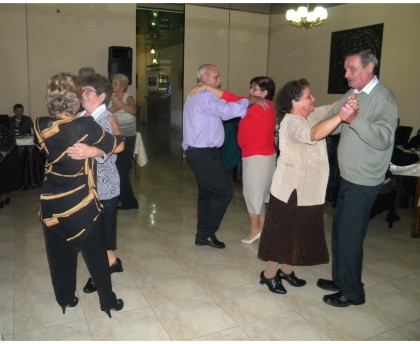 Party la vârsta a treia: Cum s-au distrat pensionarii sebişeni (GALERIE FOTO)