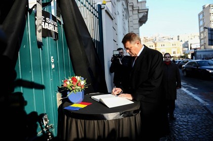 Klaus Iohannis CONDAMNĂ TERORISMUL. Ce mesaj a transmis Franţei