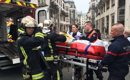 Un NOU ATAC ARMAT în Franța. Explozie la un restaurant situat lângă o moschee. AUTORUL incidentului A REUȘIT să fugă