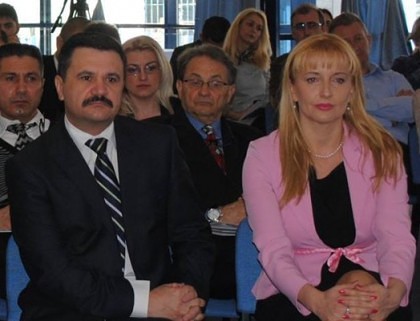 Se conturează un tandem Nicolae Ioţcu – Adela Cristea pentru alegerile din 2016!?