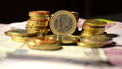 Vești EXTRAORDINARE pentru cei care au credite în euro