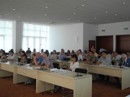 Strategia de dezvoltare a judeţului Arad 2014 – 2020 a intrat în dezbatere publică