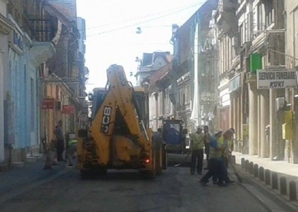 Continuă lucrările de REPARAŢII ale străzilor din Arad. Unde se va lucra săptămâna viitoare