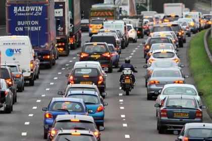 Cel mai aglomerat oraş din Europa: Șoferii PETREC 12 zile de muncă pe an ÎN TRAFIC