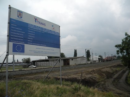 Din ciclul „Se întâmplă în România”: Pasaj construit GREŞIT, într-un proiect de SUTE DE MILIOANE de EURO. NU POATE FI FOLOSIT!