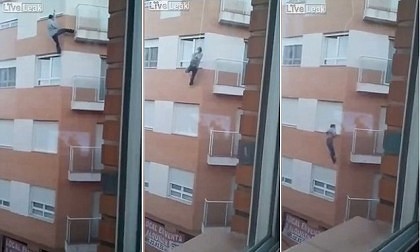 Și-a UITAT CHEILE ÎN CASĂ și a încercat să pătrundă în apartament pe geam. Ce a urmat este ÎNGROZITOR! (Video)