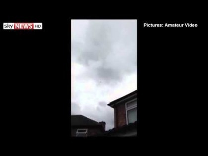 VIDEO/ Din nou PROBLEME ÎN AER: Avion de pasageri escortat de un aparat de vânătoare britanic