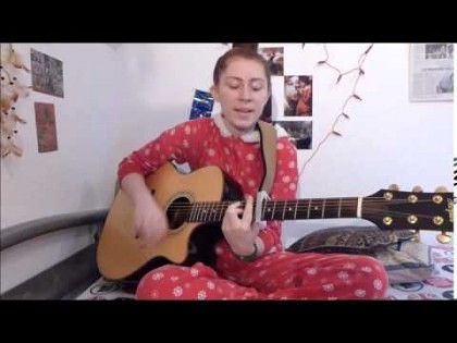 VIDEO VIRAL: Cum cântă o britanică o melodie românească