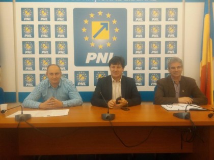 PNL: „Cazul viceprimarului de la Macea, încă o dovadă că Prefectul execută comenzile PSD”