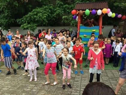 Ziua Copilului sărbătorită la DDAC Arad (FOTO)