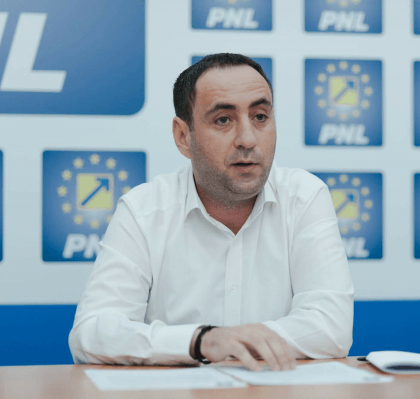 Lucian Riviș-Tipei: „Prefectul Aradului rămâne sub controlul PSD! Zero interes pentru CET!”