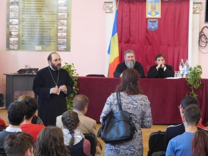 Conferința Părintelui Constantin Necula la „Colegiul Economic”