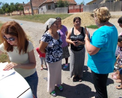 Peste 2000 de femei din Arad, consiliate în vederea prevenirii sarcinilor nedorite
