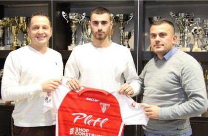 Mevlan Adili a semnat cu UTA! Fotbalistul, bine cotat în liga I din Macedonia