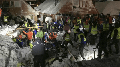 BREAKING NEWS/ Românca declarată MOARTĂ în dezastrul din ITALIA a fost GĂSITĂ împreună cu alte șase persoane. Cum au SUPRAVIEȚUIT aproape 50 de ore