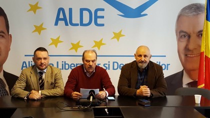Calimente: „ALDE Arad și-a RETRAS SPRIJINUL politic pentru un număr de CONSILIERI locali“. Între ei se află și doi foști primari! Vezi LISTA COMPLETĂ