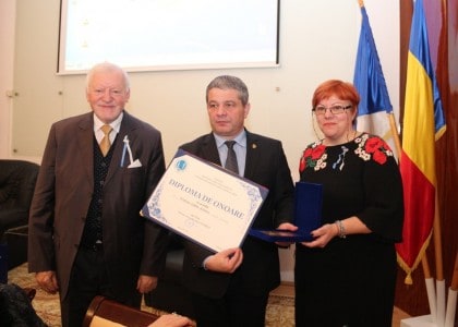Ministrul Sănătăţii, prof. univ. dr. Florian Dorel Bodog, a vizitat Universitatea de Vest „Vasile Goldiş” din Arad