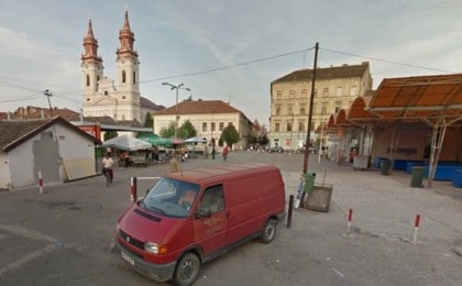 Instanța a dat câștig de cauză Prefecturii Arad: Piața Catedralei nu va fi demolată