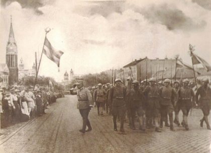Trupele franceze la Arad şi inaugurarea administraţiei româneşti