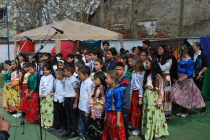 Ziua Internațională a Rromilor sărbătorită la Complexul Curcubeu
