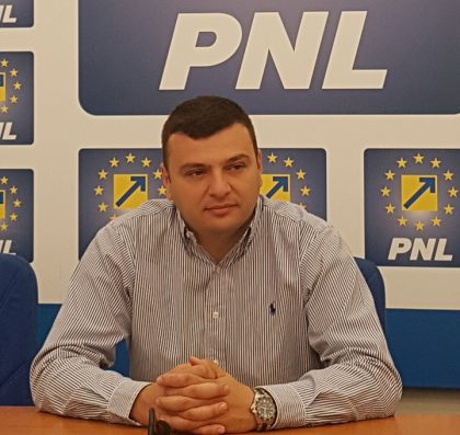 Sergiu Bîlcea: „Guvernul PSD îşi bate joc de sute de firme arădene”