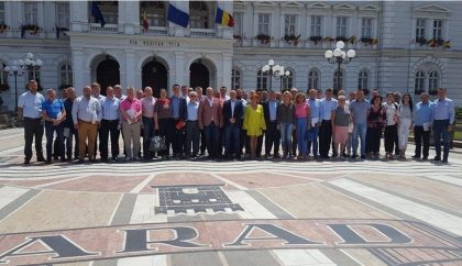 Parlamentarii de la PSD Arad vor vota moțiunea de cenzură la adresa Guvernului Grindeanu
