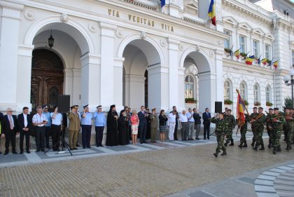 Ceremonie solemnă la Arad, oficiată cu ocazia Zilei Imnului Naţional al României