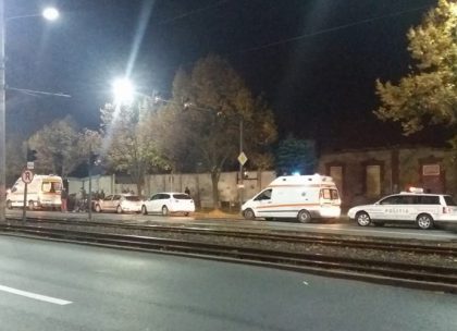 BREAKING NEWS/ Accident ÎN LANȚ, la MALL! Intervenție a Poliției și Ambulanței