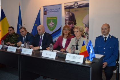 Provocarea NATO pentru tineri, la Universitatea „Aurel Vlaicu”