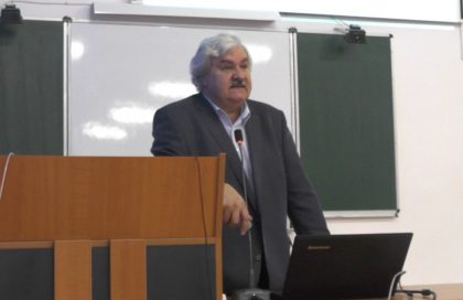 Conferinţă la UVVG, susţinută de rectorul Universității de Medicină și Farmacie „Victor Babeș” din Timișoara