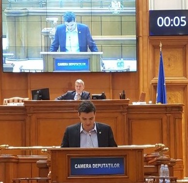 Sergiu Vlad (USR): „Fostele proprietăți ale comunelor politice să revină cetățenilor”