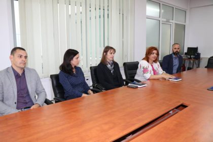 Parteneriat pentru curăţarea intrărilor în Arad: Prima acțiune va avea loc sâmbătă