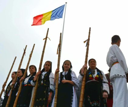 Târgul de Fete de pe Muntele Găina – Sărbătoarea Munților Apuseni, în Anul Centenar al României (GALERIE FOTO)