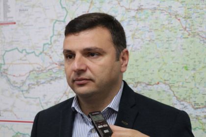 A fost semnat contractul pentru drumul județean Nădab – Zărand – Seleuș