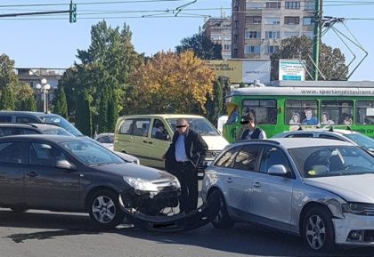 ACCIDENT la Podgoria! A fost implicat un șofer începător