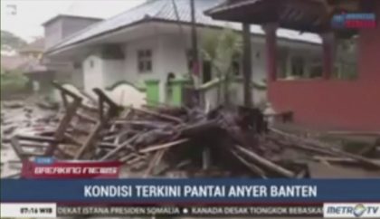 Indonezia, lovită de un TSUNAMI: Peste 160 de MORŢI şi SUTE de RĂNIŢI. Foarte mulţi DISPĂRUŢI (VIDEO)