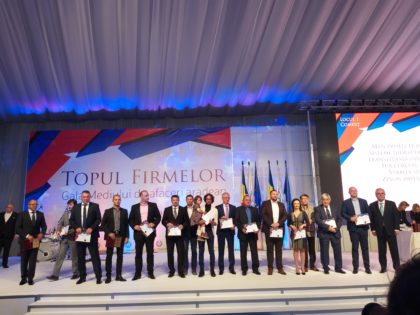 Perfomerii economiei arădene, premiați la Gala „Topul Firmelor” (GALERIE FOTO)