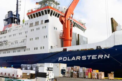 Cea mai mare expediție arctică internațională, pe nava germană Polarstern, a luat startul și va dura un an, analizând efectele încălzirii globale și ale turismului de croazieră agresiv