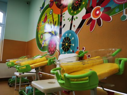 Secția de Neonatologie a Spitalului Clinic Judeţean de Urgenţă Arad a fost complet renovată