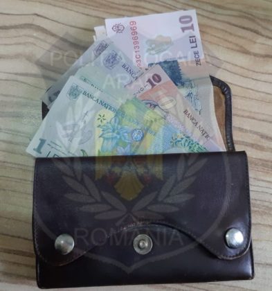 S-a găsit portofelul, acum se caută proprietara